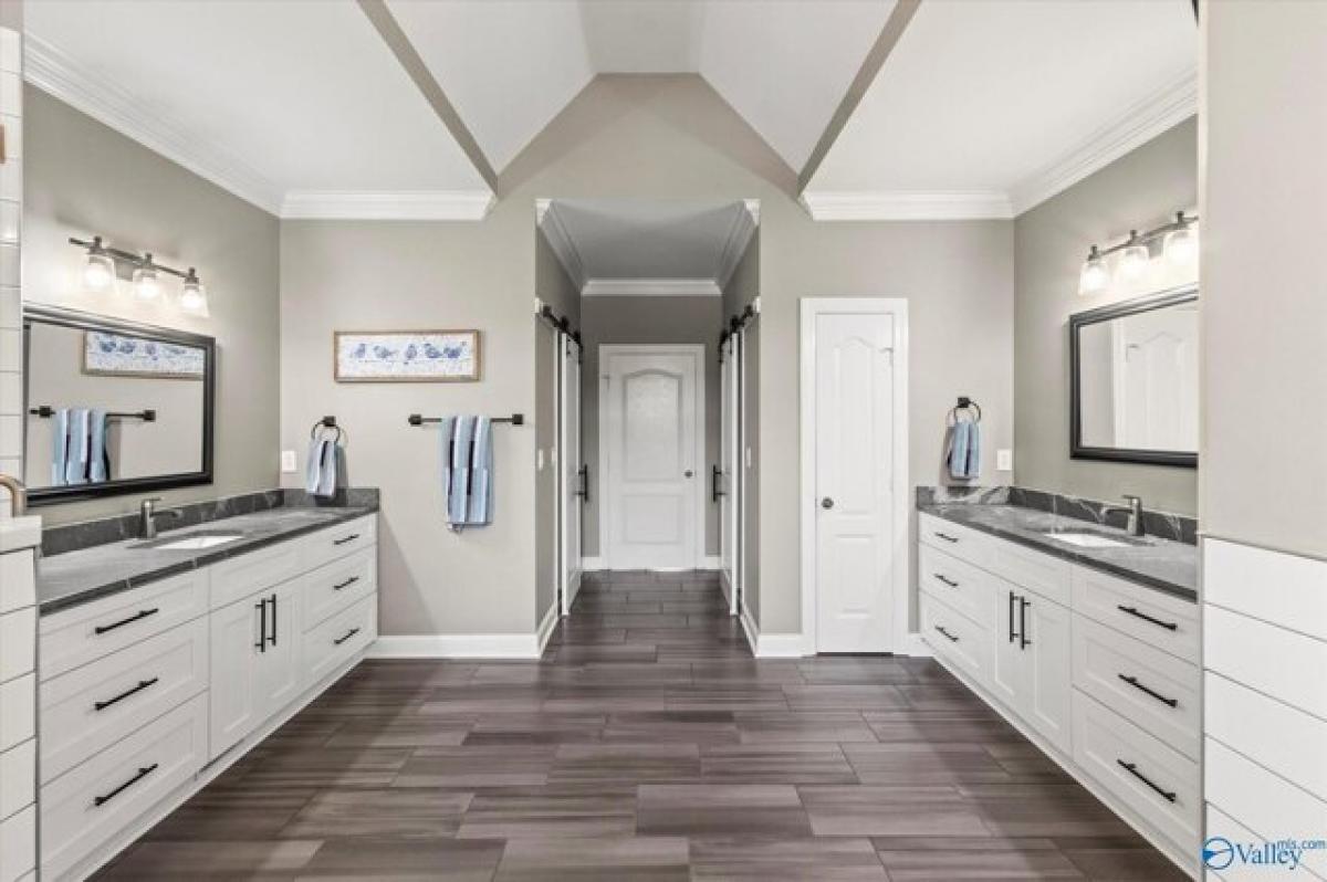 Picture of Home For Sale in Madison, Alabama, United States