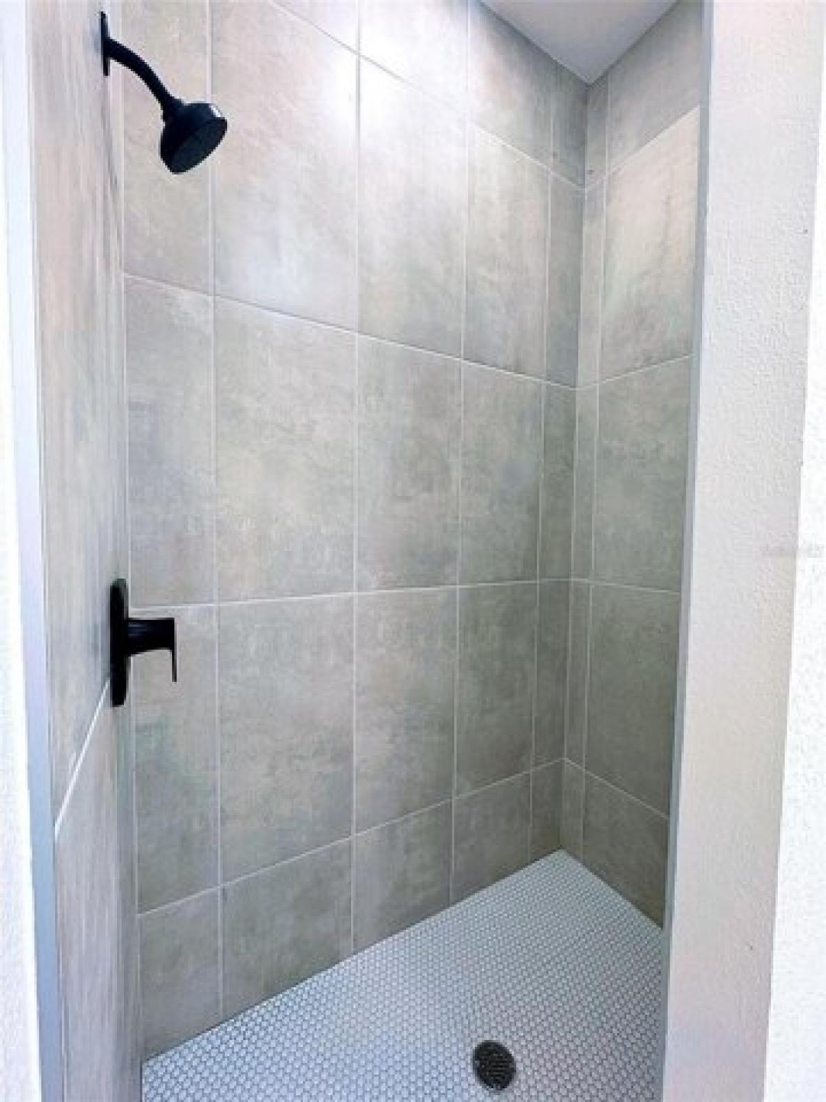 Picture of Home For Sale in Saint Petersburg, Florida, United States