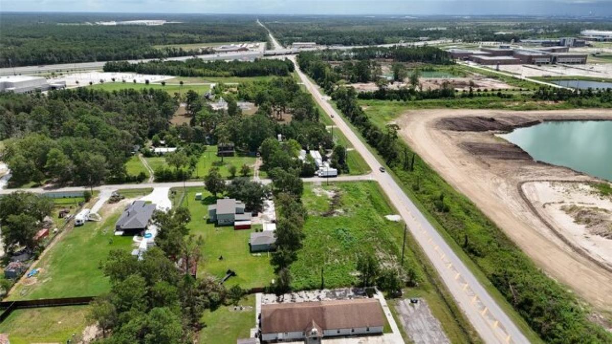 Picture of Residential Land For Sale in Houston, Texas, United States