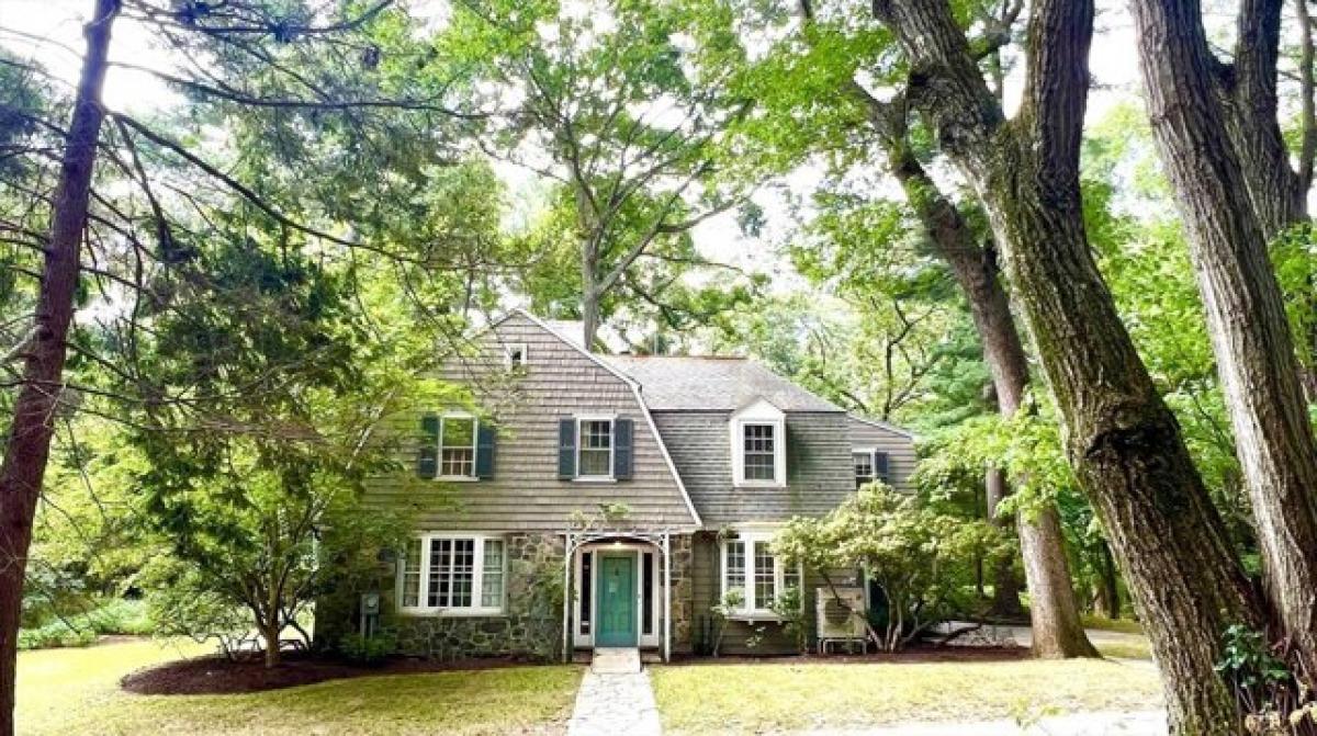 Picture of Home For Rent in Newton, Massachusetts, United States