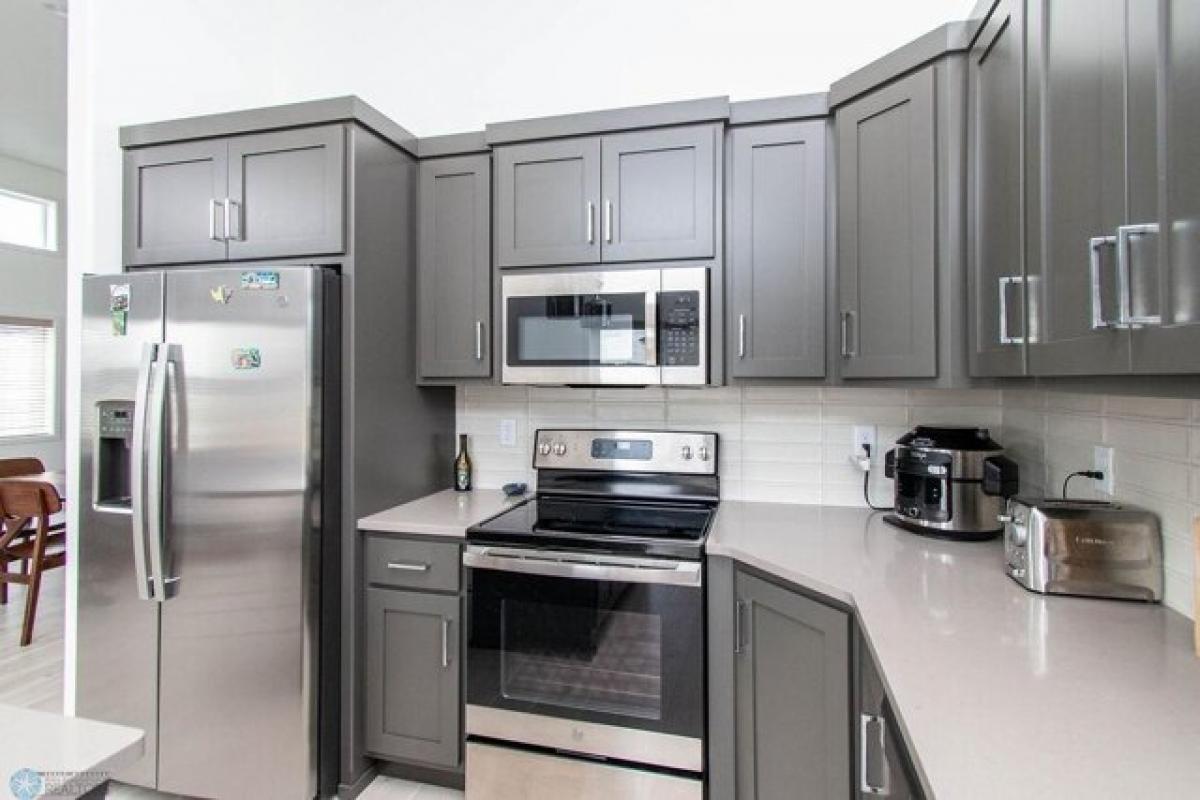 Picture of Home For Sale in West Fargo, North Dakota, United States