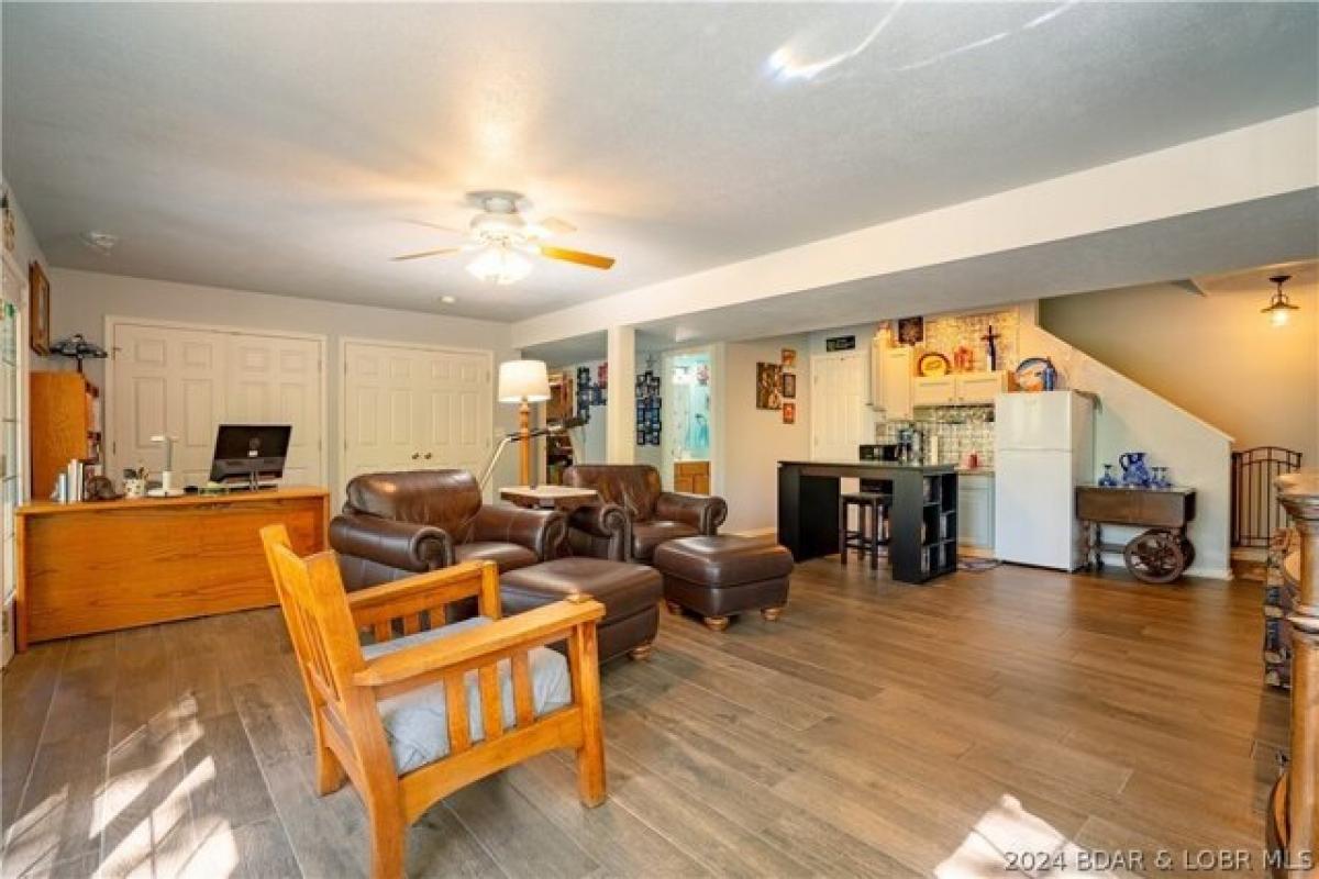 Picture of Home For Sale in Osage Beach, Missouri, United States