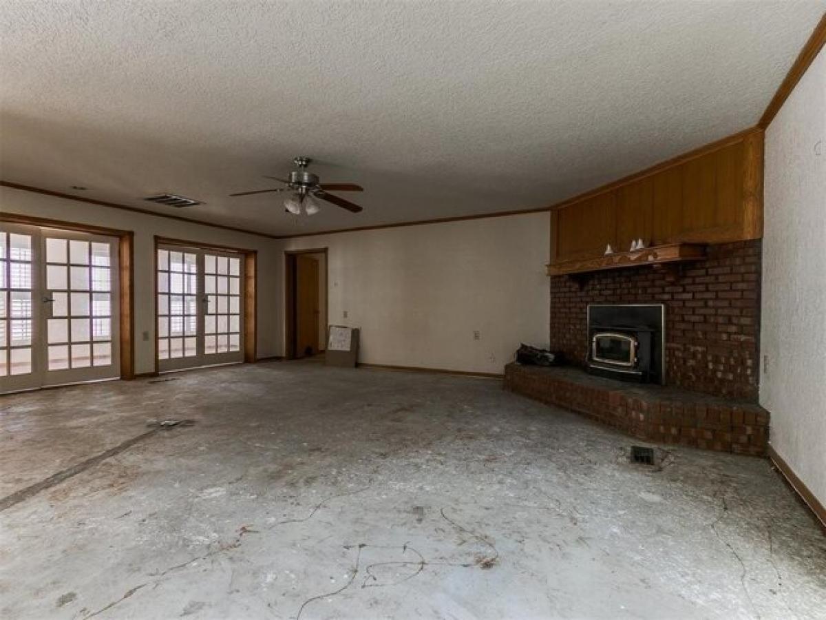 Picture of Home For Sale in Blanchard, Oklahoma, United States