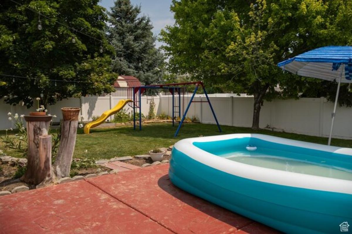 Picture of Home For Sale in West Valley City, Utah, United States