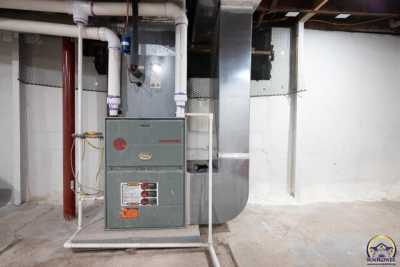 Home For Sale in Topeka, Kansas