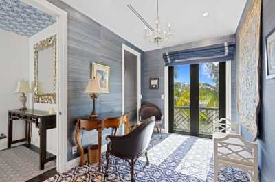 Home For Sale in West Palm Beach, Florida