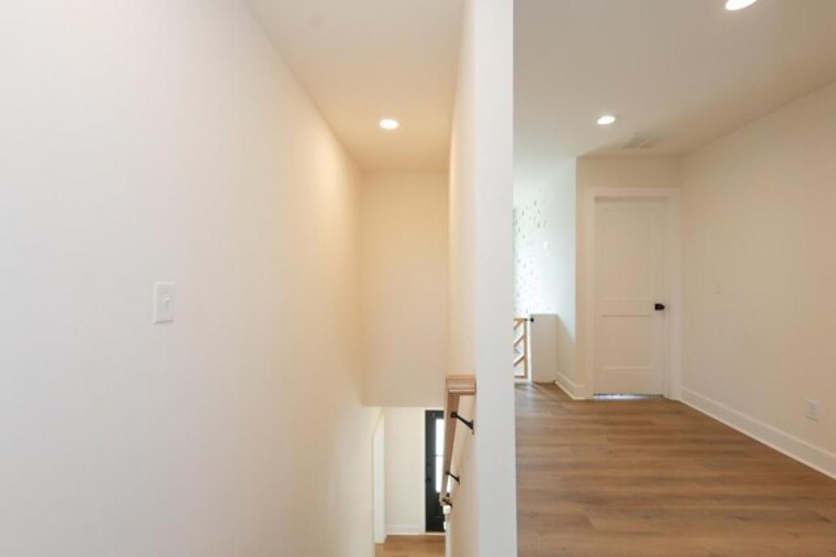 Picture of Home For Sale in Nicholasville, Kentucky, United States