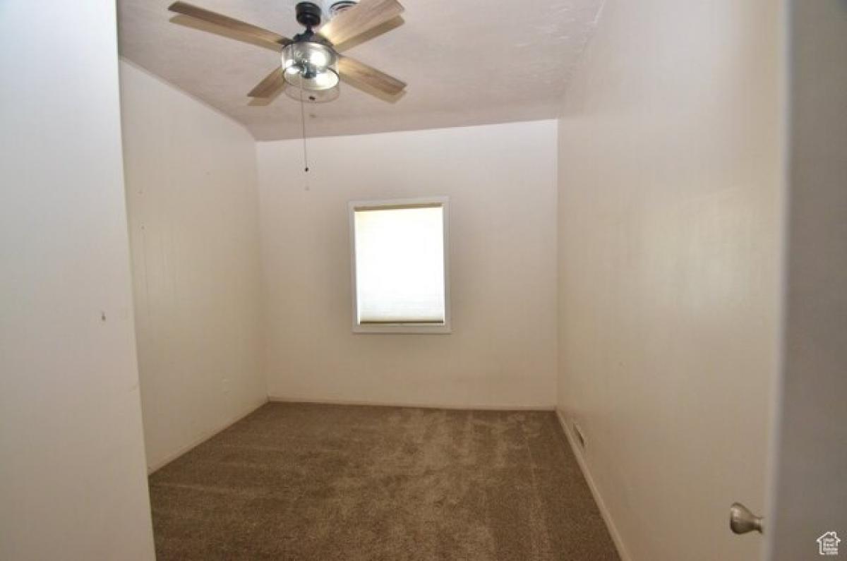 Picture of Home For Sale in Tooele, Utah, United States