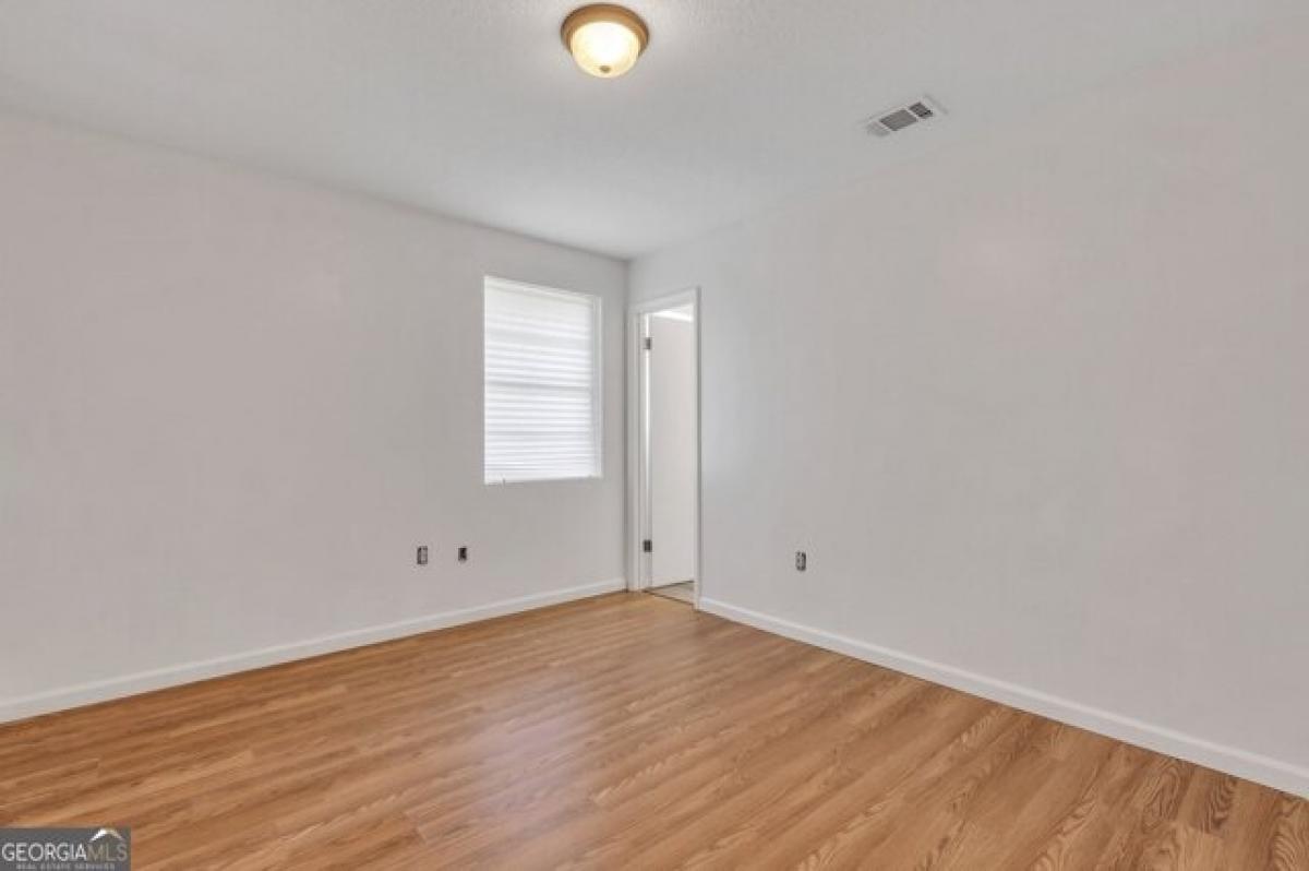 Picture of Home For Sale in Savannah, Georgia, United States