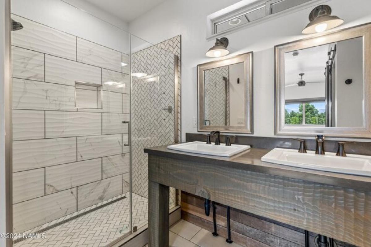 Picture of Home For Sale in Flagstaff, Arizona, United States