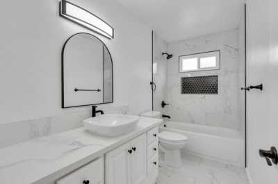 Home For Sale in Clovis, California