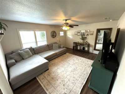 Home For Sale in Decatur, Texas