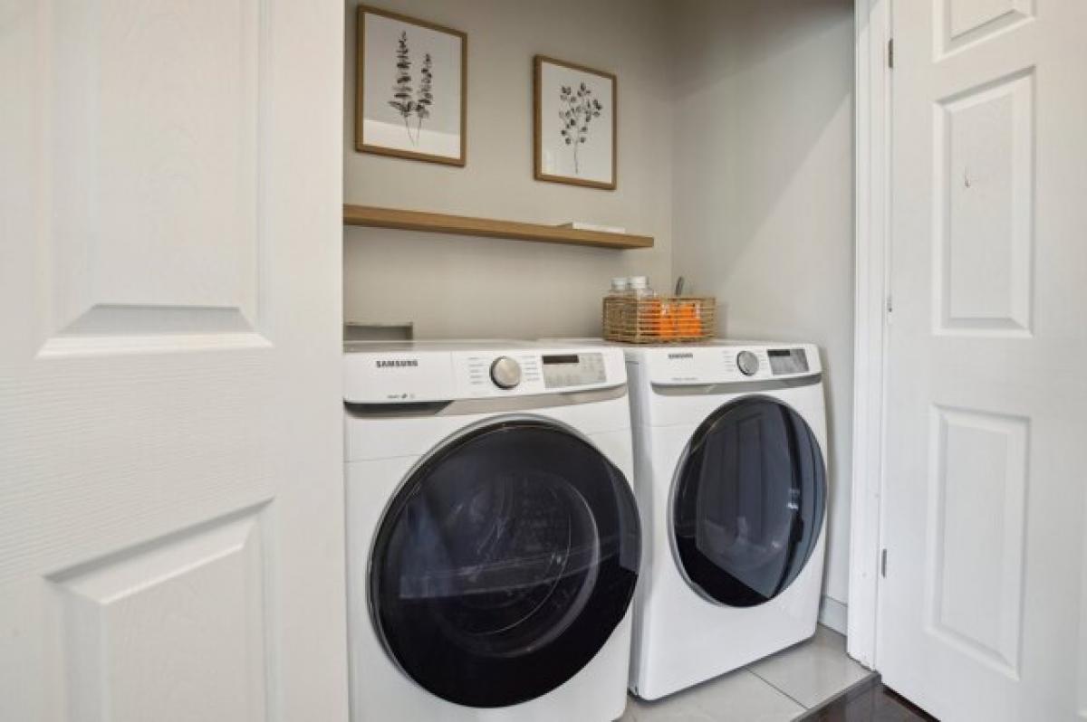 Picture of Home For Sale in Lebanon, Tennessee, United States