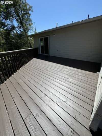 Home For Sale in Brookings, Oregon