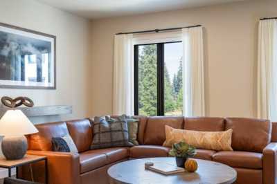 Home For Sale in Donnelly, Idaho