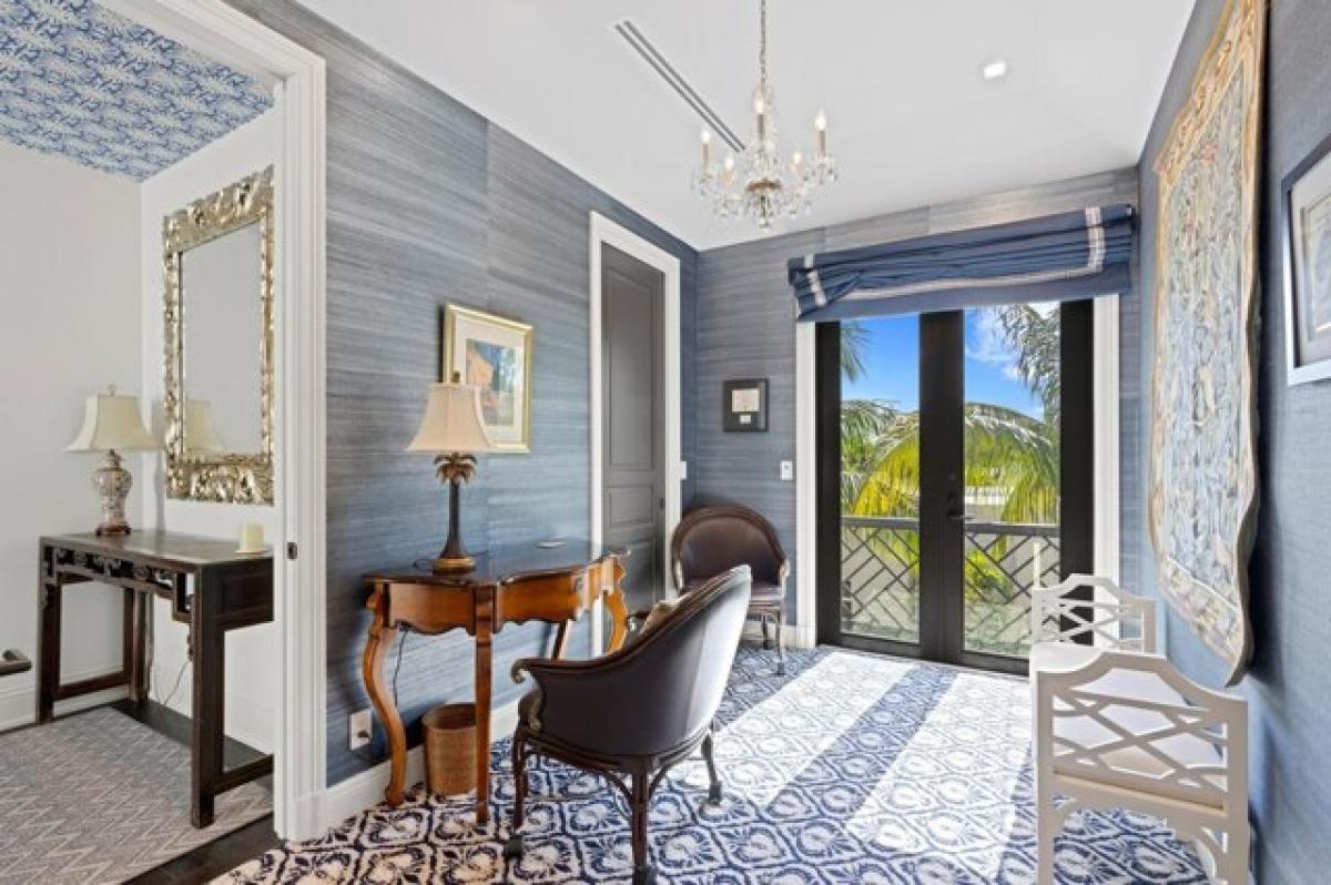 Picture of Home For Sale in West Palm Beach, Florida, United States