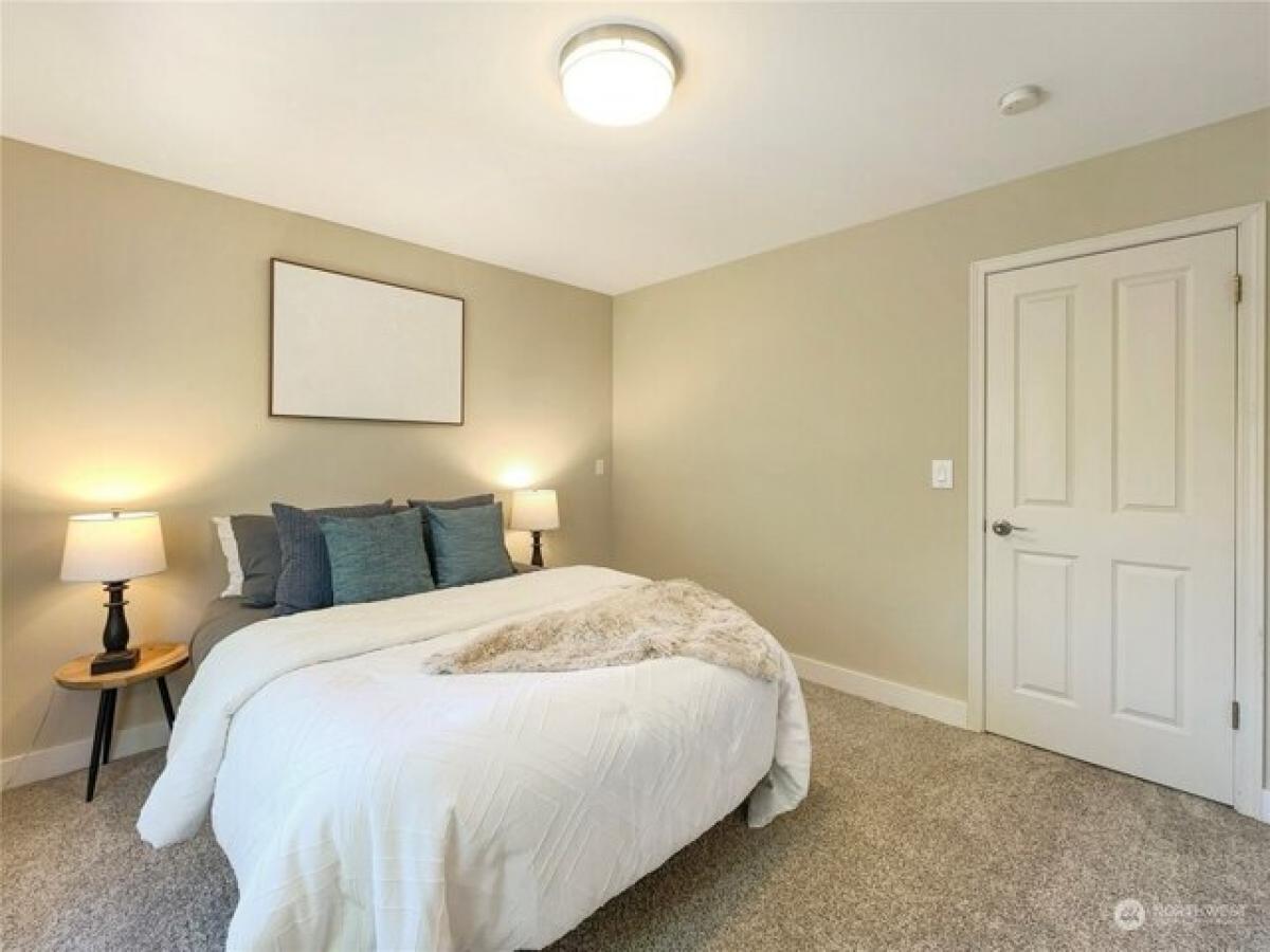 Picture of Home For Sale in Everett, Washington, United States