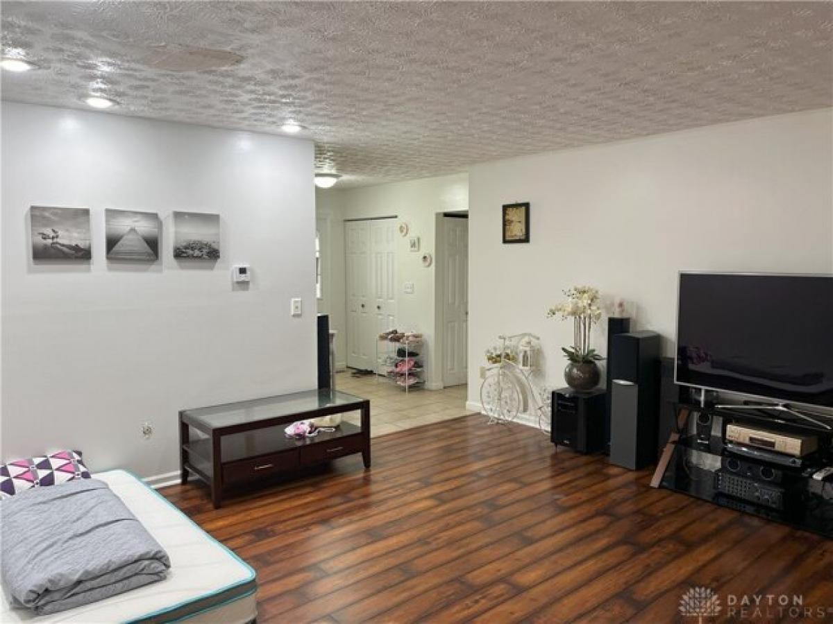 Picture of Home For Sale in Dayton, Ohio, United States