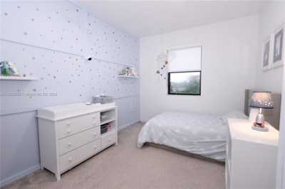 Home For Sale in Pembroke Pines, Florida