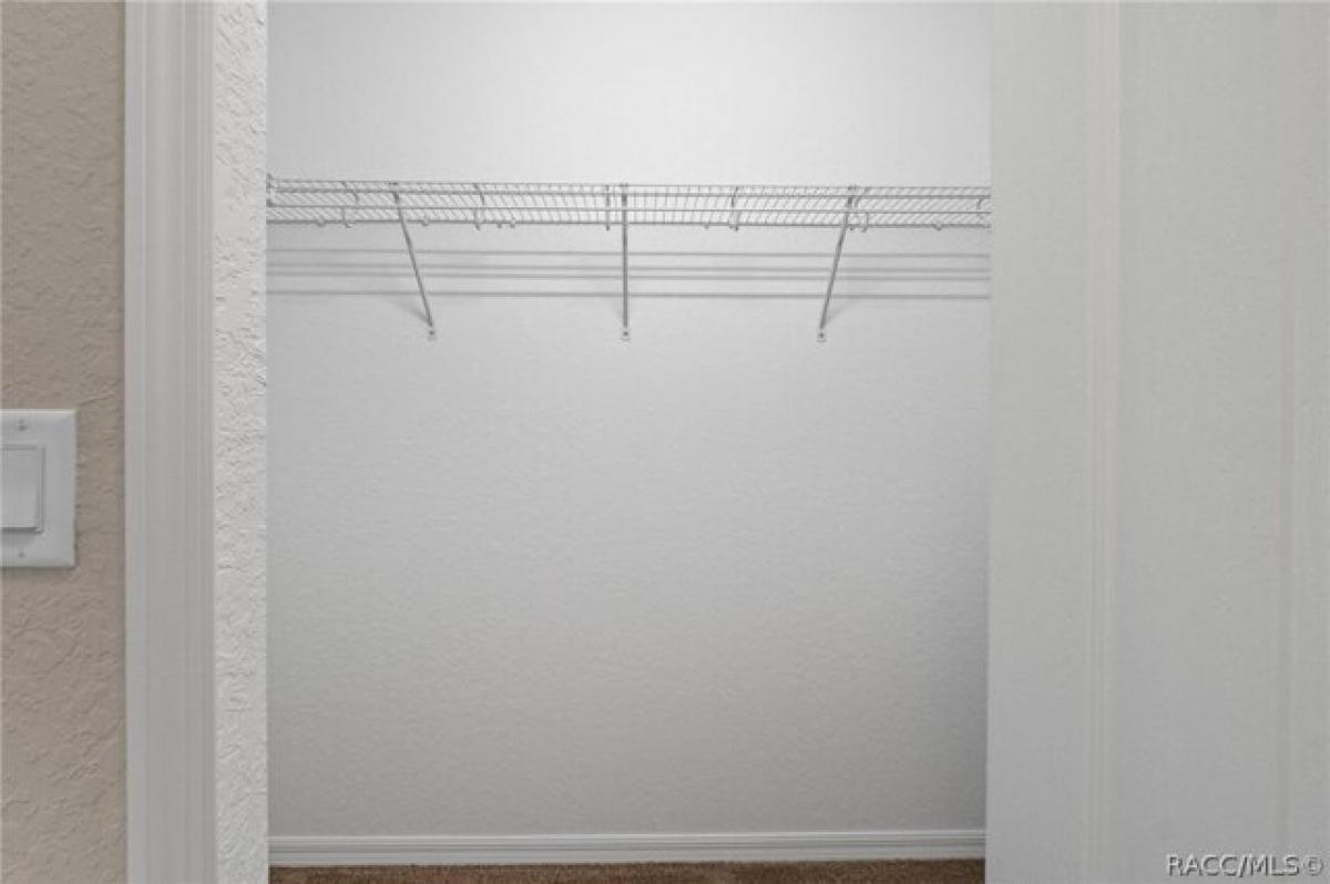 Picture of Home For Sale in Citrus Springs, Florida, United States