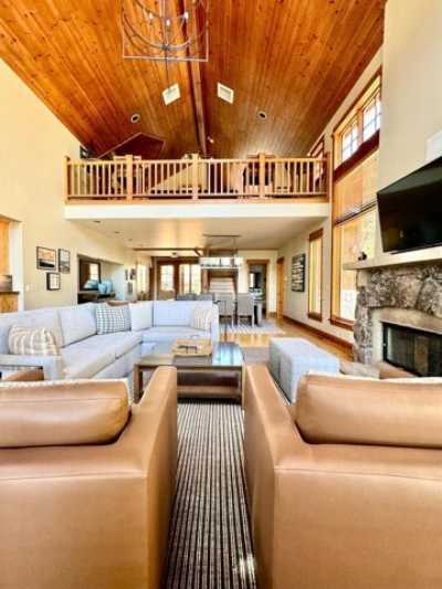 Home For Sale in Truckee, California