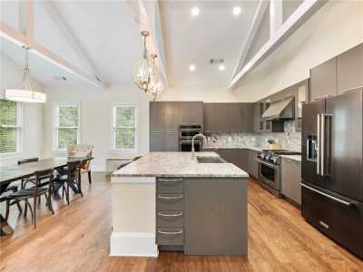 Home For Sale in Alpharetta, Georgia