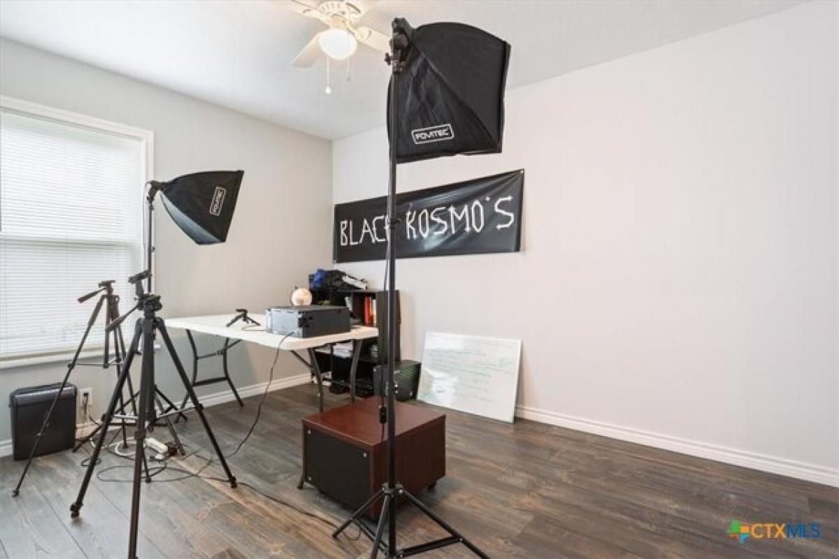 Picture of Home For Sale in Killeen, Texas, United States