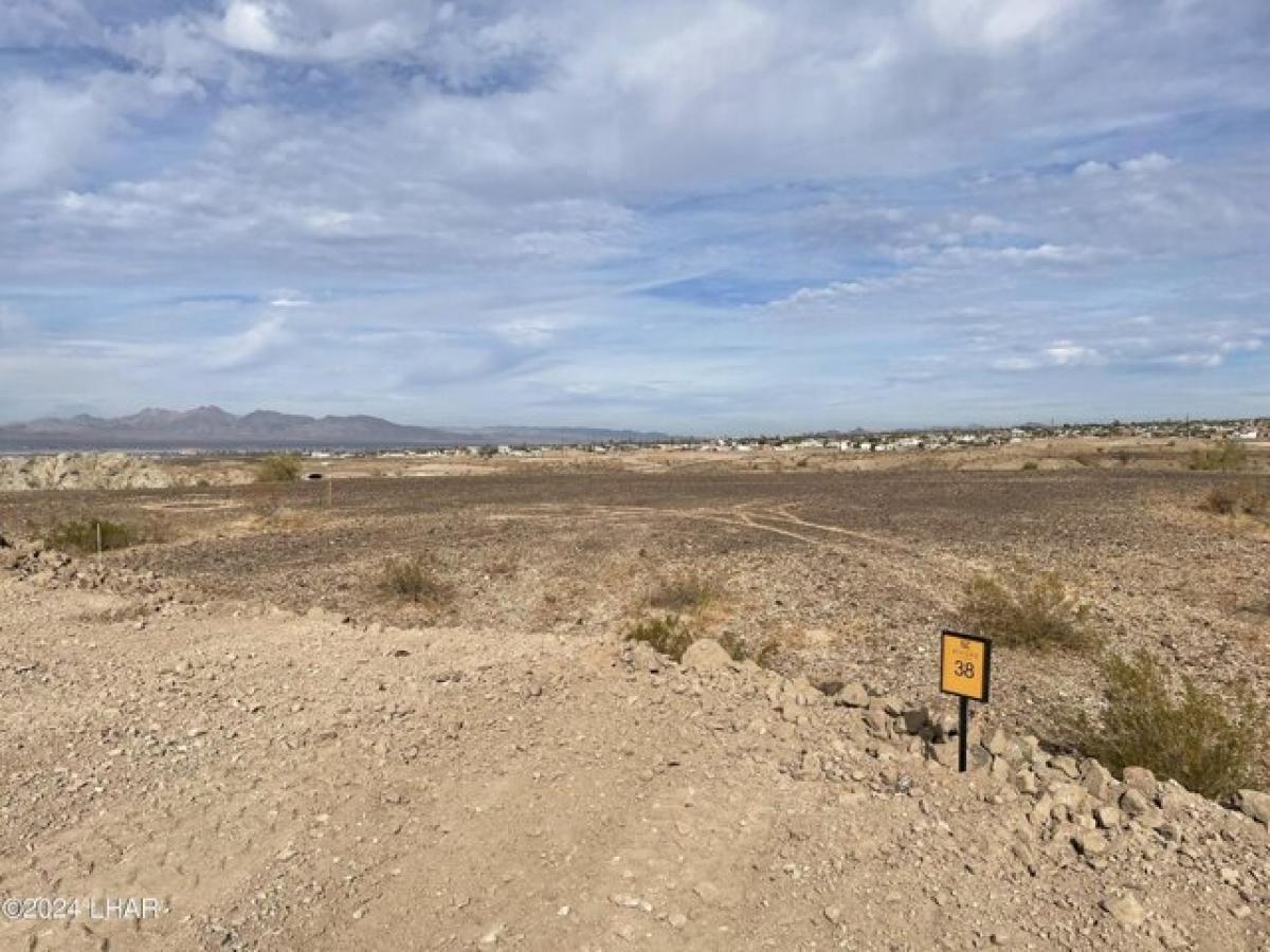 Picture of Residential Land For Sale in Lake Havasu City, Arizona, United States