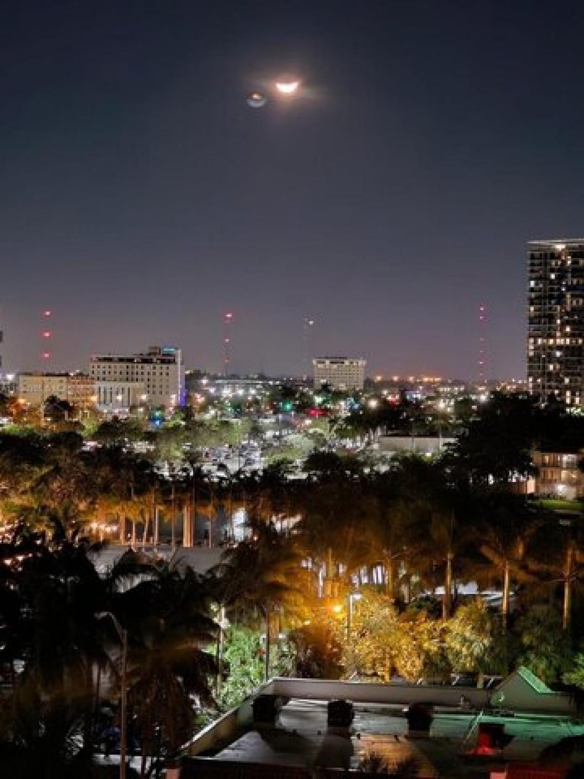 Picture of Home For Sale in Hollywood, Florida, United States