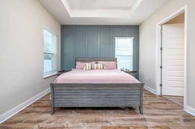 Home For Sale in Deland, Florida