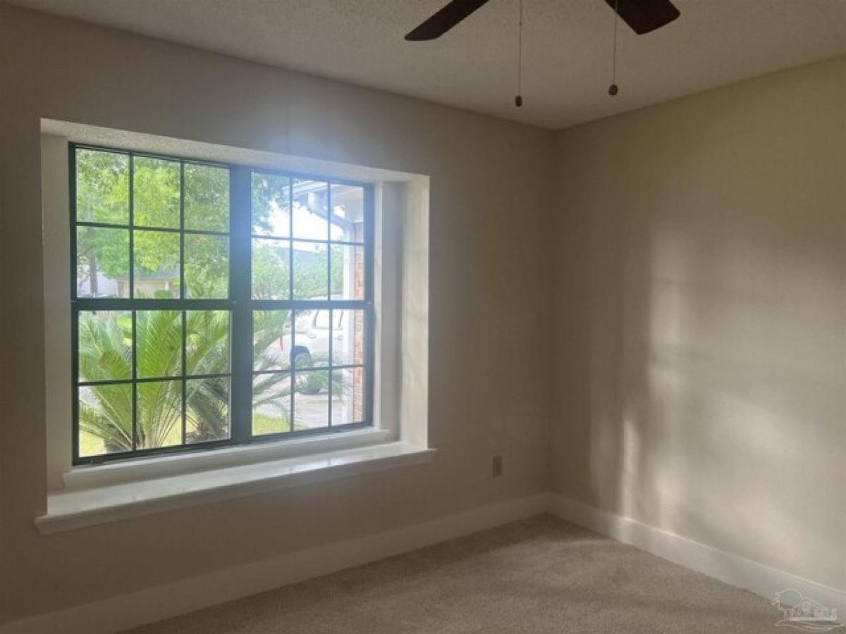 Picture of Home For Sale in Pensacola, Florida, United States