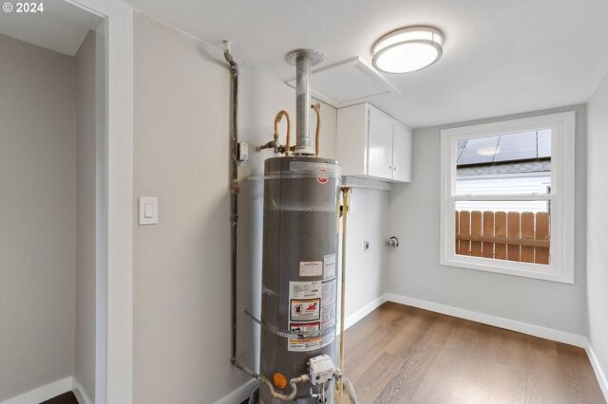 Picture of Home For Sale in Portland, Oregon, United States