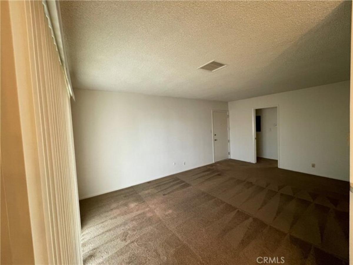 Picture of Home For Sale in Inglewood, California, United States