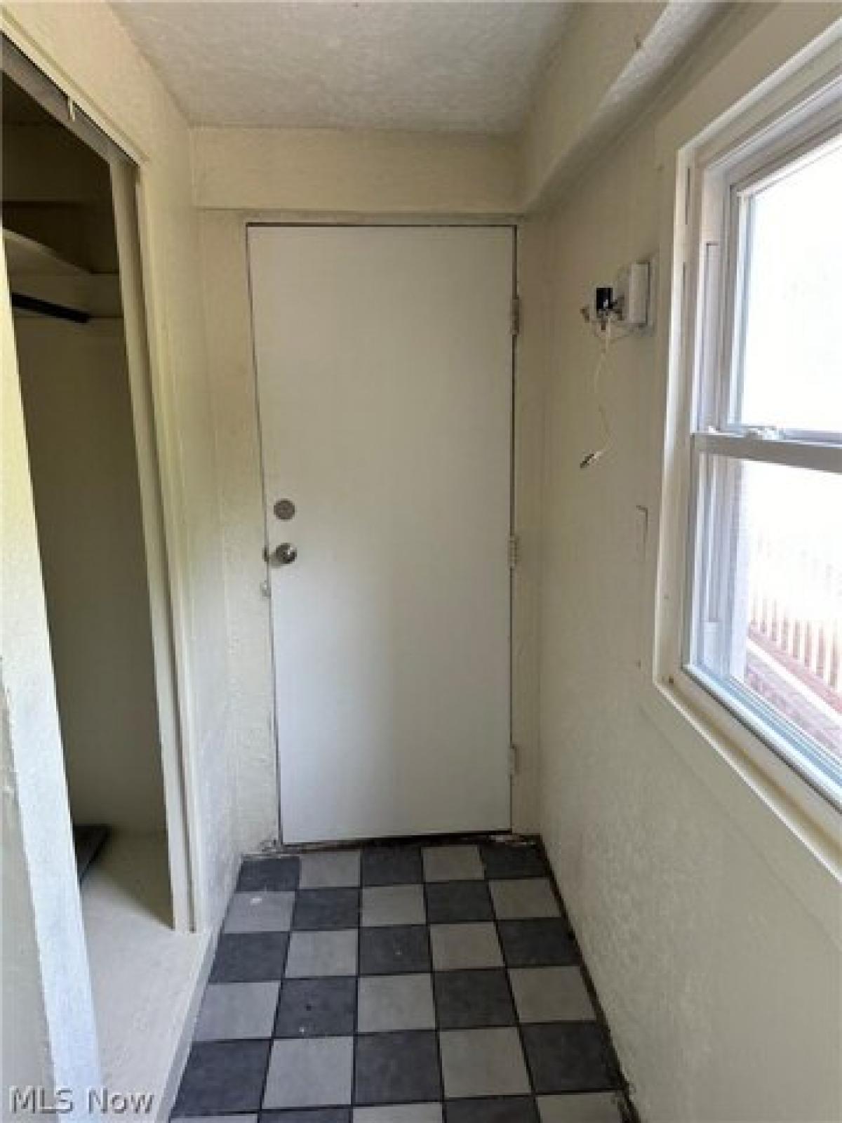 Picture of Home For Sale in Youngstown, Ohio, United States