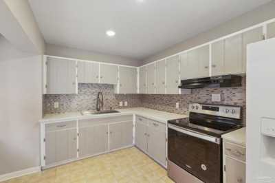 Home For Sale in Pensacola, Florida