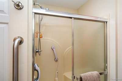 Home For Sale in Livonia, Michigan