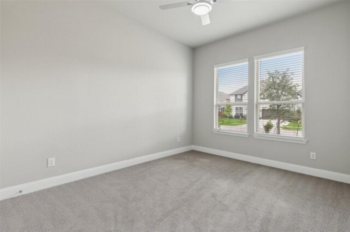 Picture of Home For Sale in Frisco, Texas, United States