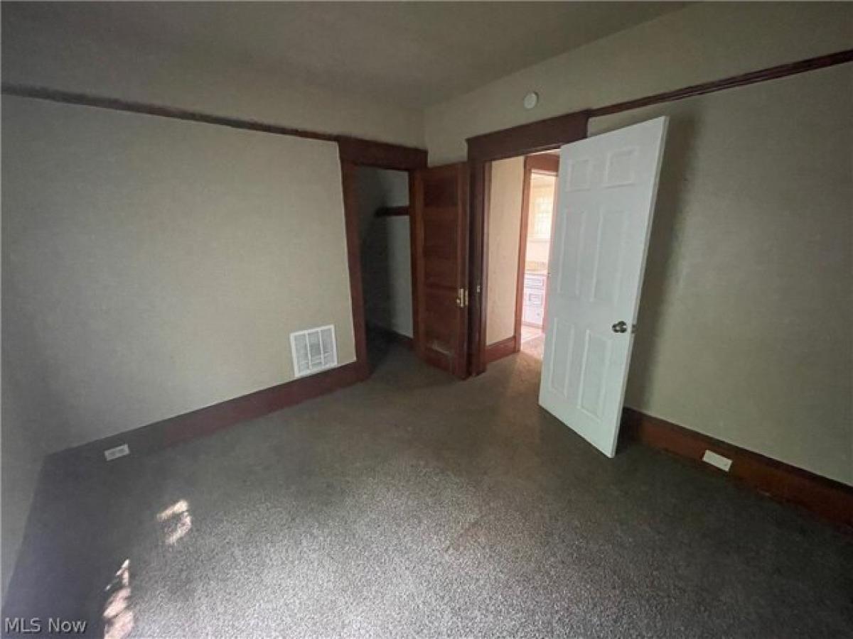 Picture of Home For Sale in Cleveland, Ohio, United States