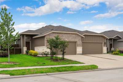 Home For Sale in Magnolia, Texas