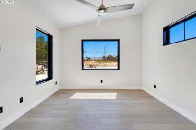 Home For Sale in Coos Bay, Oregon