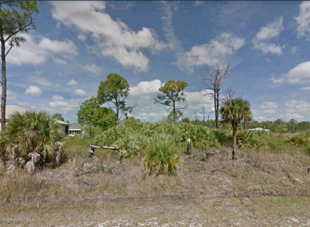 Picture of Residential Land For Sale in Palm Bay, Florida, United States