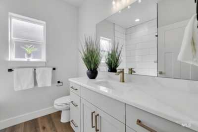 Home For Sale in Twin Falls, Idaho