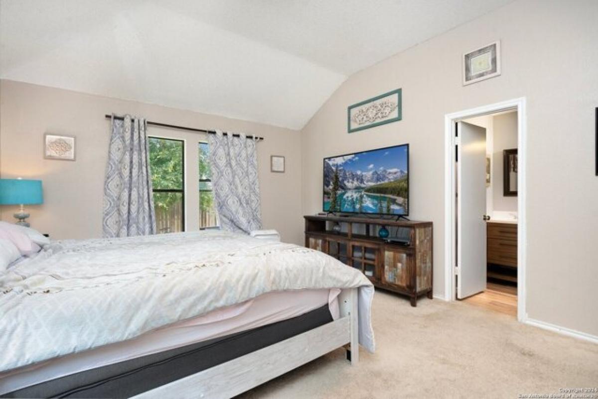 Picture of Home For Sale in New Braunfels, Texas, United States