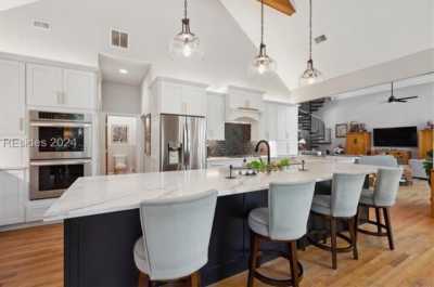 Home For Sale in Hilton Head Island, South Carolina