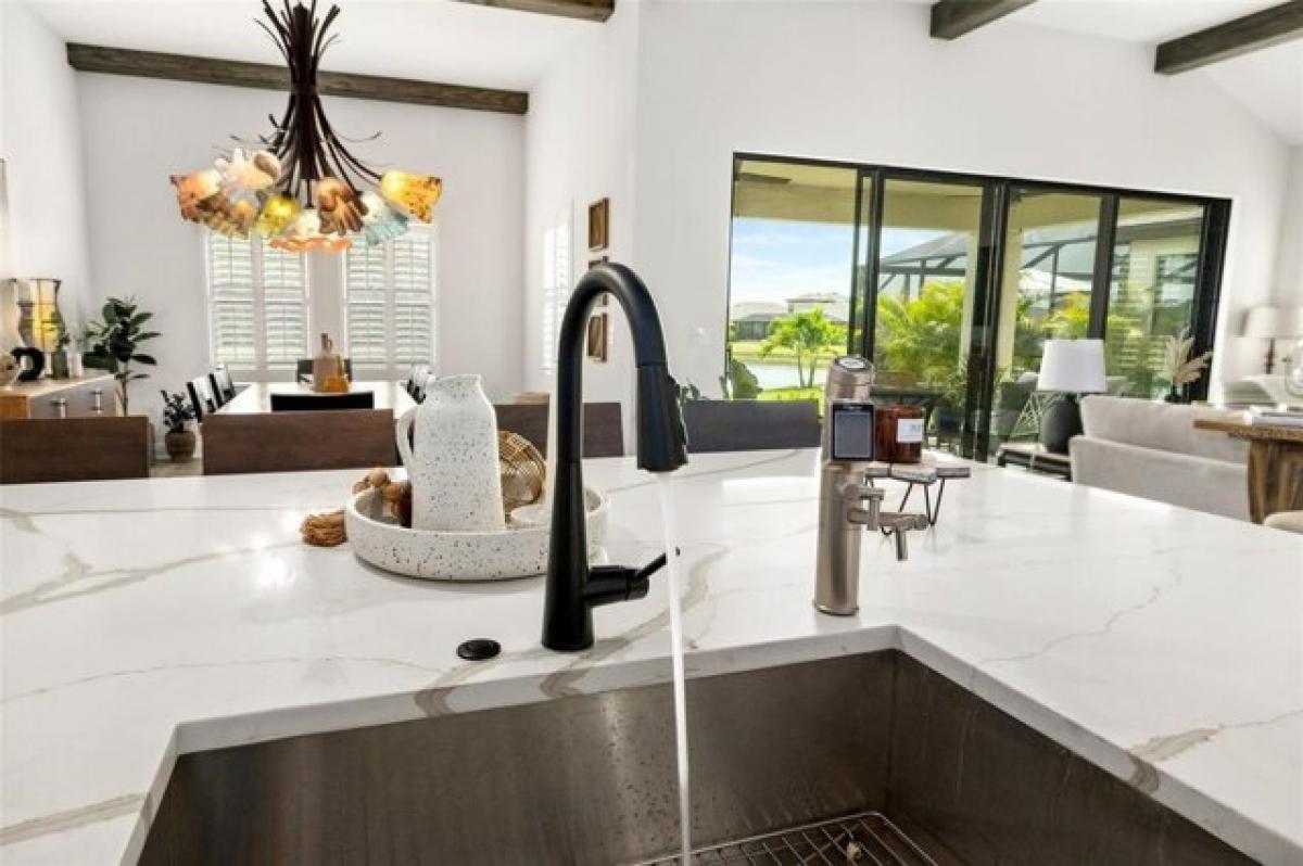 Picture of Home For Sale in Parrish, Florida, United States