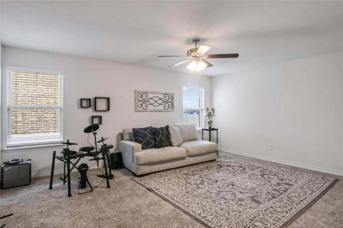 Picture of Home For Sale in Forney, Texas, United States