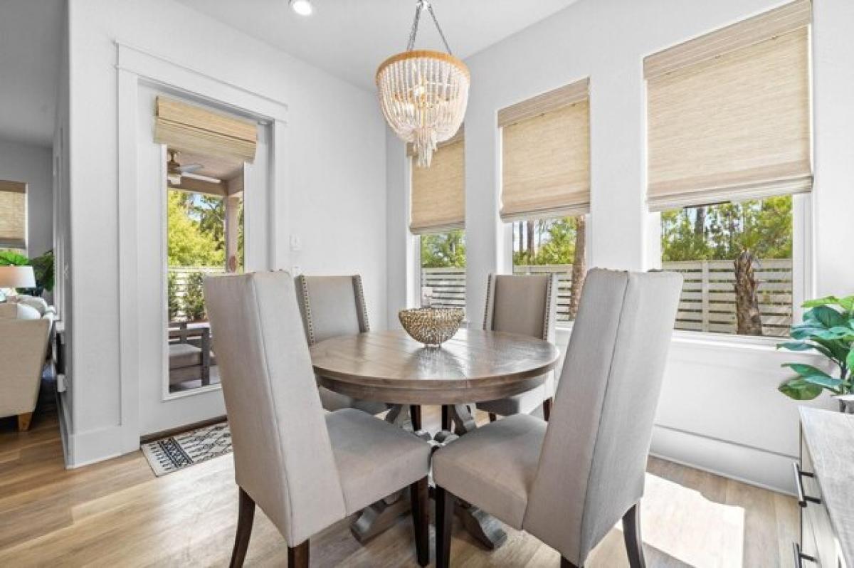 Picture of Home For Sale in Miramar Beach, Florida, United States