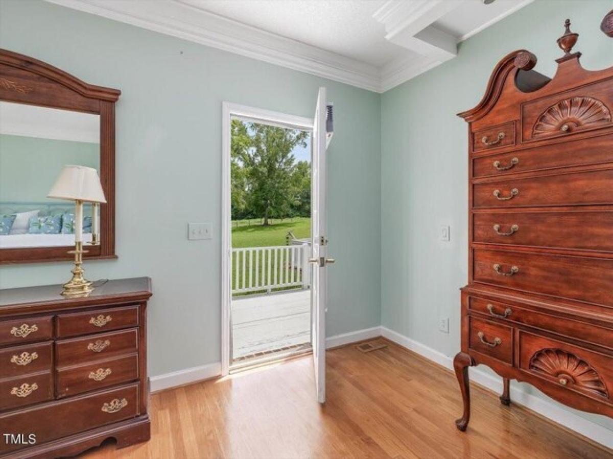 Picture of Home For Sale in Graham, North Carolina, United States