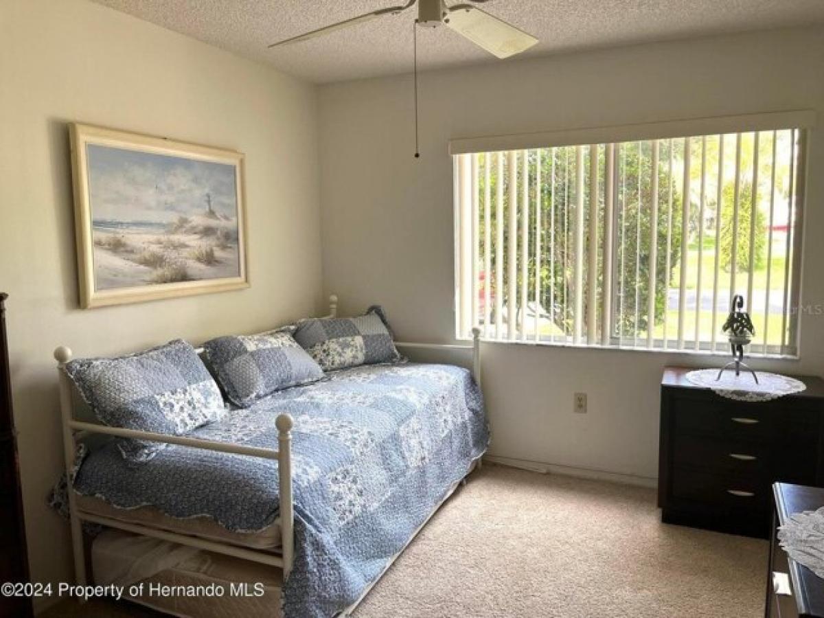 Picture of Home For Sale in Weeki Wachee, Florida, United States