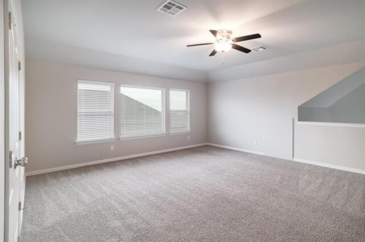 Picture of Home For Sale in Leander, Texas, United States